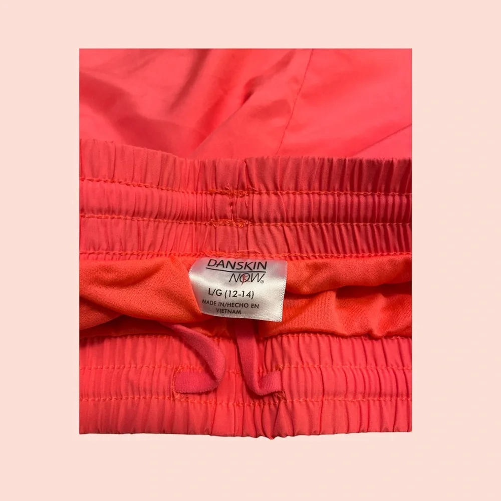 Danskin NOW ladies active wear. Hot Pink. (L) - Picture 3 of 3